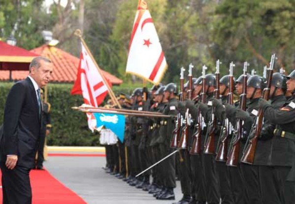 Erdogan inspects troops in Northern Cyprus visit 2014